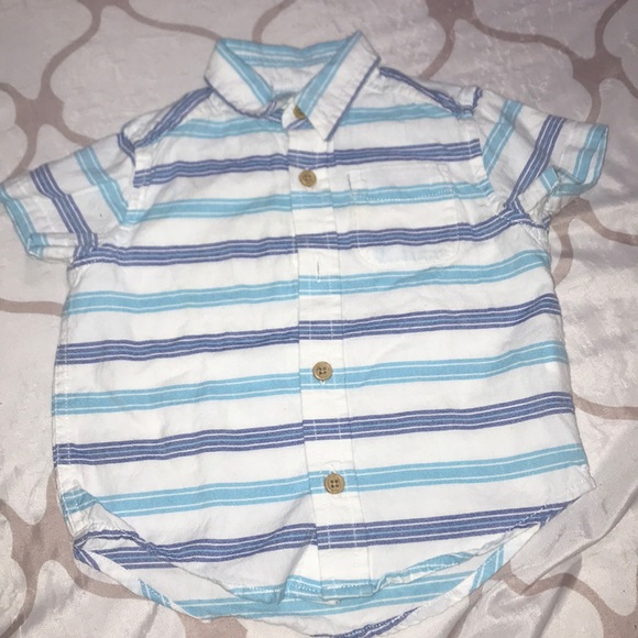 3 colored shirts - Picture 4 of 7